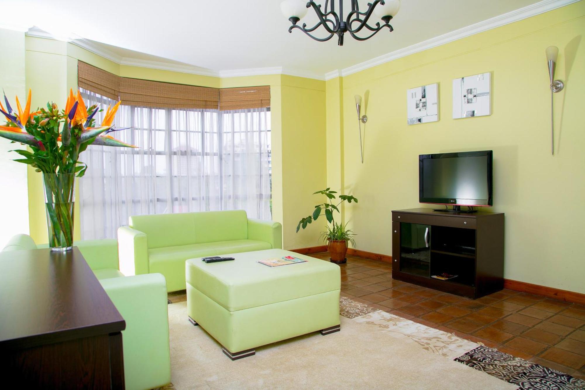 Batians 3* Nairobi